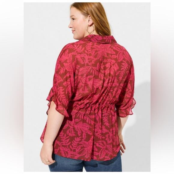 Torrid leaves Chiffon Dolman Short Sleeve Button Up - Picture 2 of 10